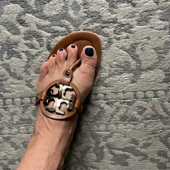 Tor Burch Miller Sandals - Picture 4 of 7